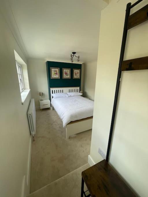 Rondor Cottage Бриджнорт Екстериор снимка